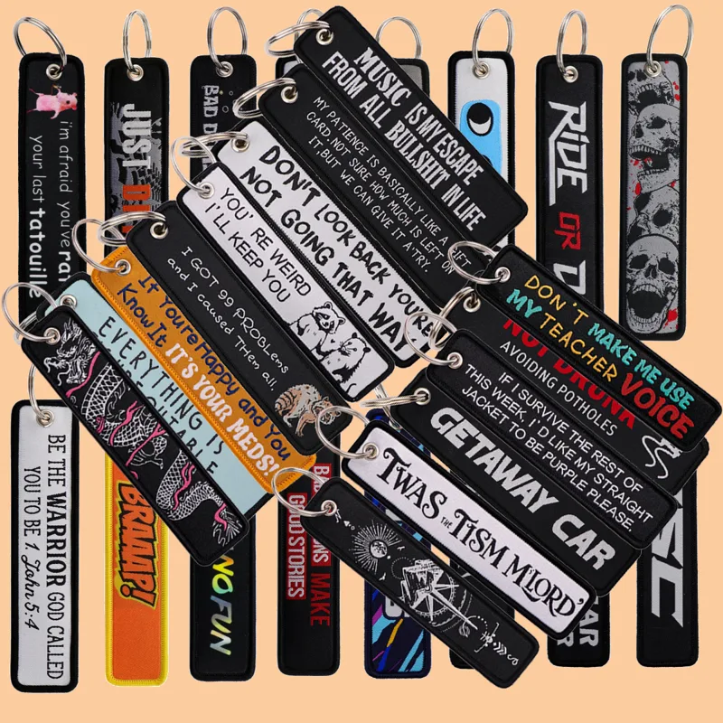 Car Accessories Quotation - 1 pièce Porte-clés brodé avec citation
