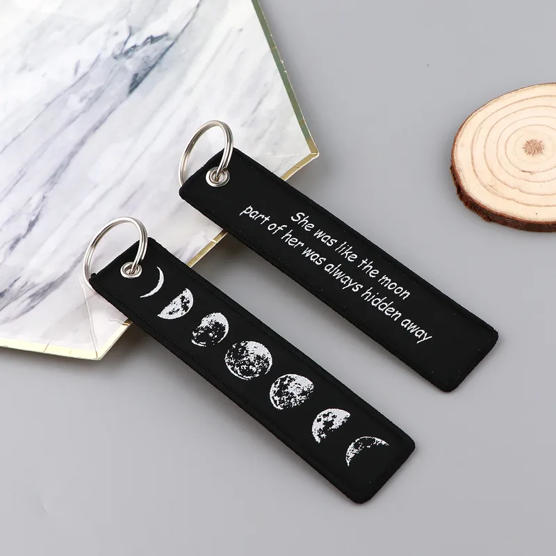Porte-clés brodés avec citatio - Car Accessories Quotation avis et prix