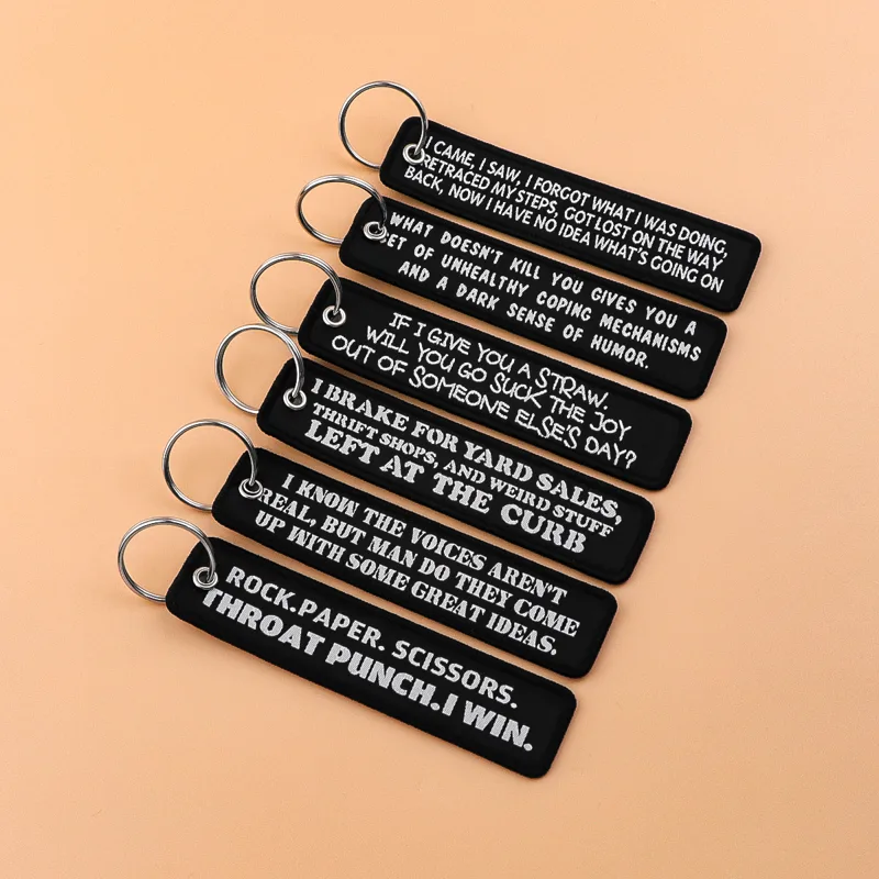 Porte-clés brodé avec citation - Car Accessories Quotation avis et prix